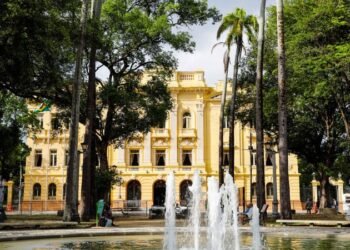 Governo de Pernambuco autoriza concurso com 5.337 vagas para Segurança, Saúde e UPE