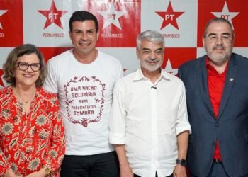 Humberto Costa anuncia Manoel Moraes, indicado de Teresa Leitão, como segundo suplente na chapa ao Senado
