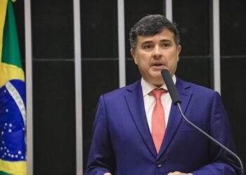 Eduardo da Fonte recebe apoio de mais três prefeitos para candidatura ao Senado