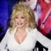 Dolly Parton, atriz e ícone da música country, morre aos 80 anos