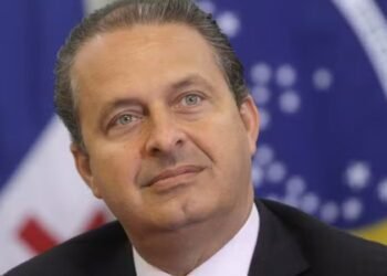 Falecimento de Eduardo Campos faz 12 anos nesta quinta-feira (13); João Campos fala do pai
