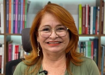 Ivete Caetano recebe Título de Cidadã Recifense; conheça a trajetória da professora
