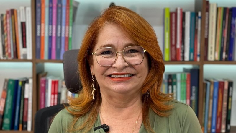 Ivete Caetano recebe Título de Cidadã Recifense; conheça a trajetória da professora