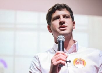 João Campos propõe maior articulação para Pernambuco atrair empresas de tecnologia