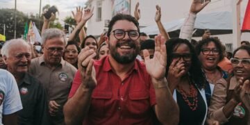 Acordo nacional pressiona desistência de Ivan Moraes, que reafirma seu nome ao Governo de Pernambuco