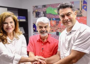 Líder do governo Raquel na Alepe declara apoio a Humberto Costa