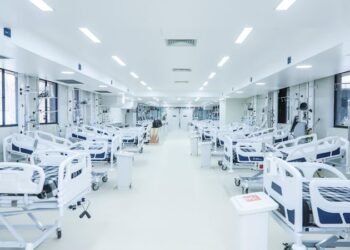 Hospital Barão de Lucena recebe nova UTI Adulto após requalificação