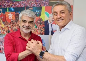 Humberto Costa amplia apoio de prefeitos em campanha pela reeleição ao Senado