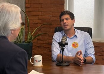 Assista ao vivo sabatina com João Campos no PodJá sobre eleição de 2026