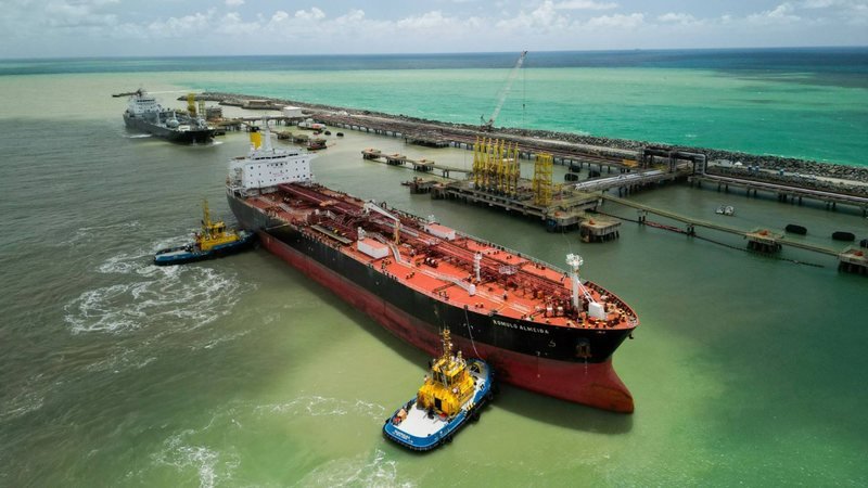 Em agosto, Porto de Suape registra maior movimentação mensal de sua história