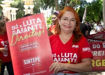 Sintepe fala em coação política da PMPE em uma escola estadual de Salgueiro