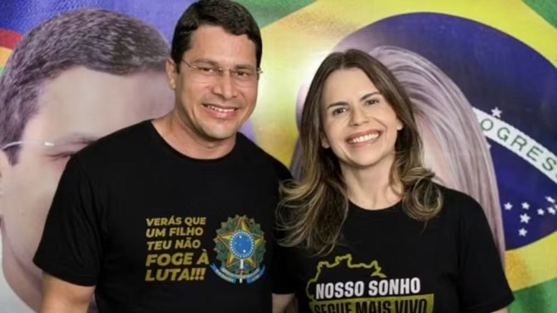 Clarissa e Júnior Tércio prometem ‘despetizar o Nordeste’ e entram na campanha de Flávio contra Lula
