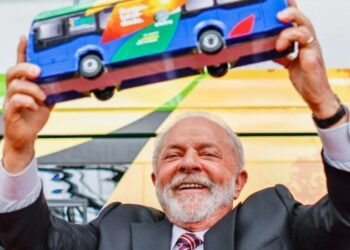 Lula propõe Tarifa Zero para transporte coletivo nos fins de semana em todas as cidades do Brasil