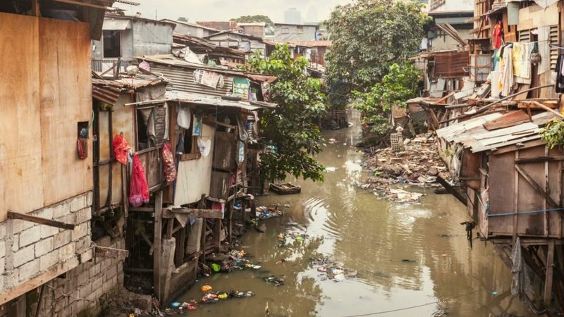 Pernambuco tem só 29% de cobertura de esgoto e perde 43% da água tratada, aponta TCE